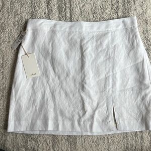 Aritzia Wilfred Women’s Patio Linen Skirt- WHITE